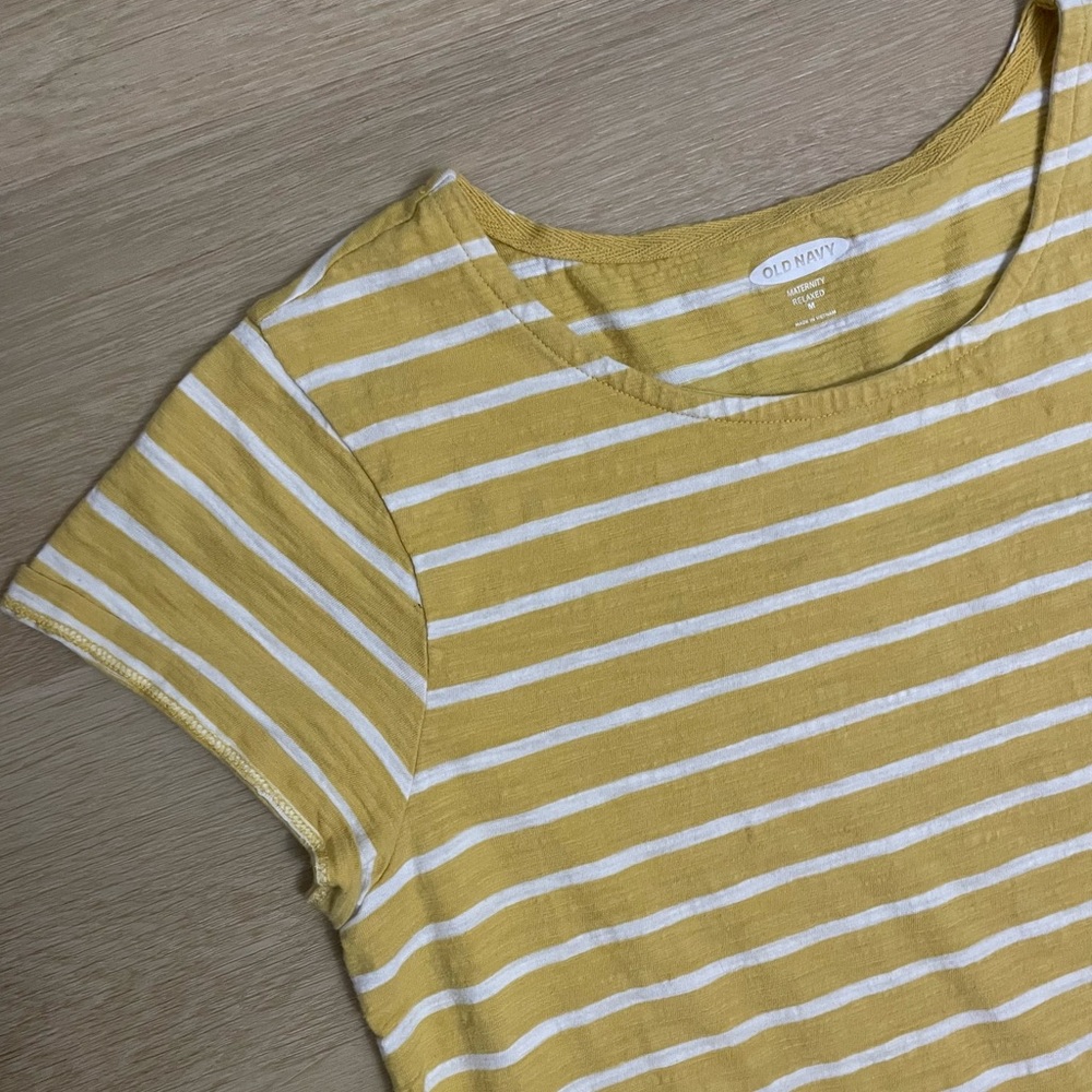 old navy | yellow striped maternity tee